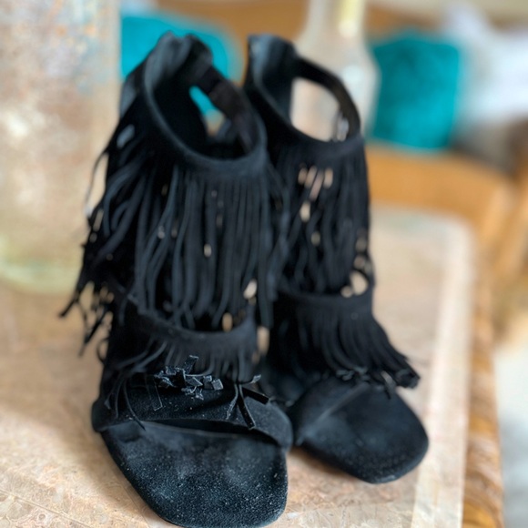 Steve Madden Fringly Black Suede Strappy Heels 10M - Picture 1 of 6